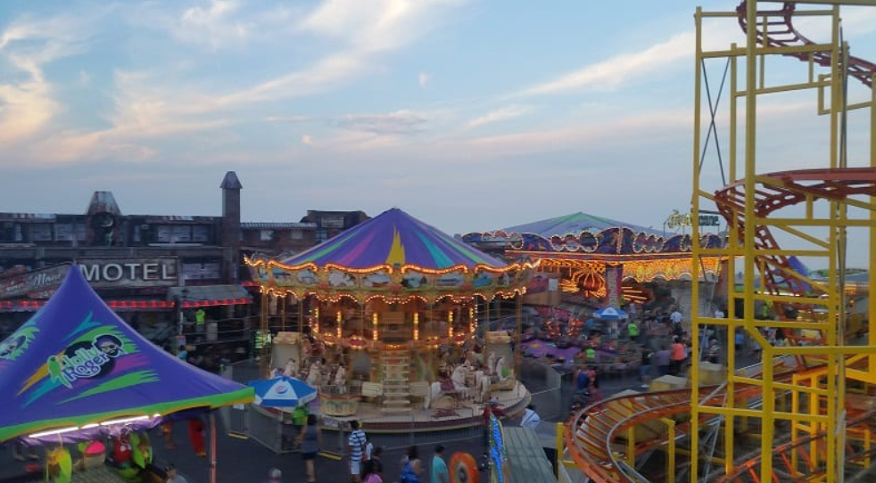 Jolly Roger at the Pier, United States